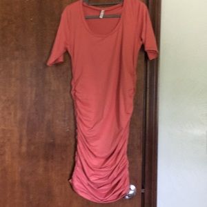 Coral Maternity dress size M